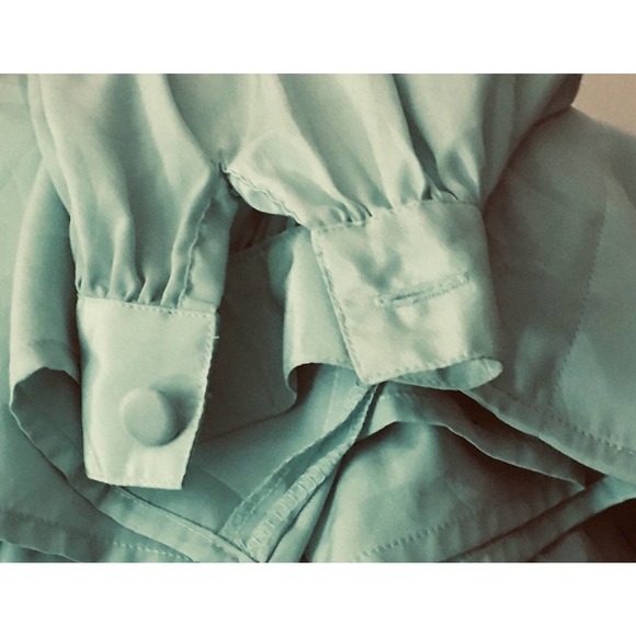 EUC Brownstone Studio VTG Vintage Long Sleeved Shimmery Teal Green Blouse - Picture 6 of 8